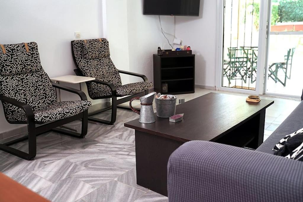 Three Sisters House Villa โมลากาลีวา ภายนอก รูปภาพ